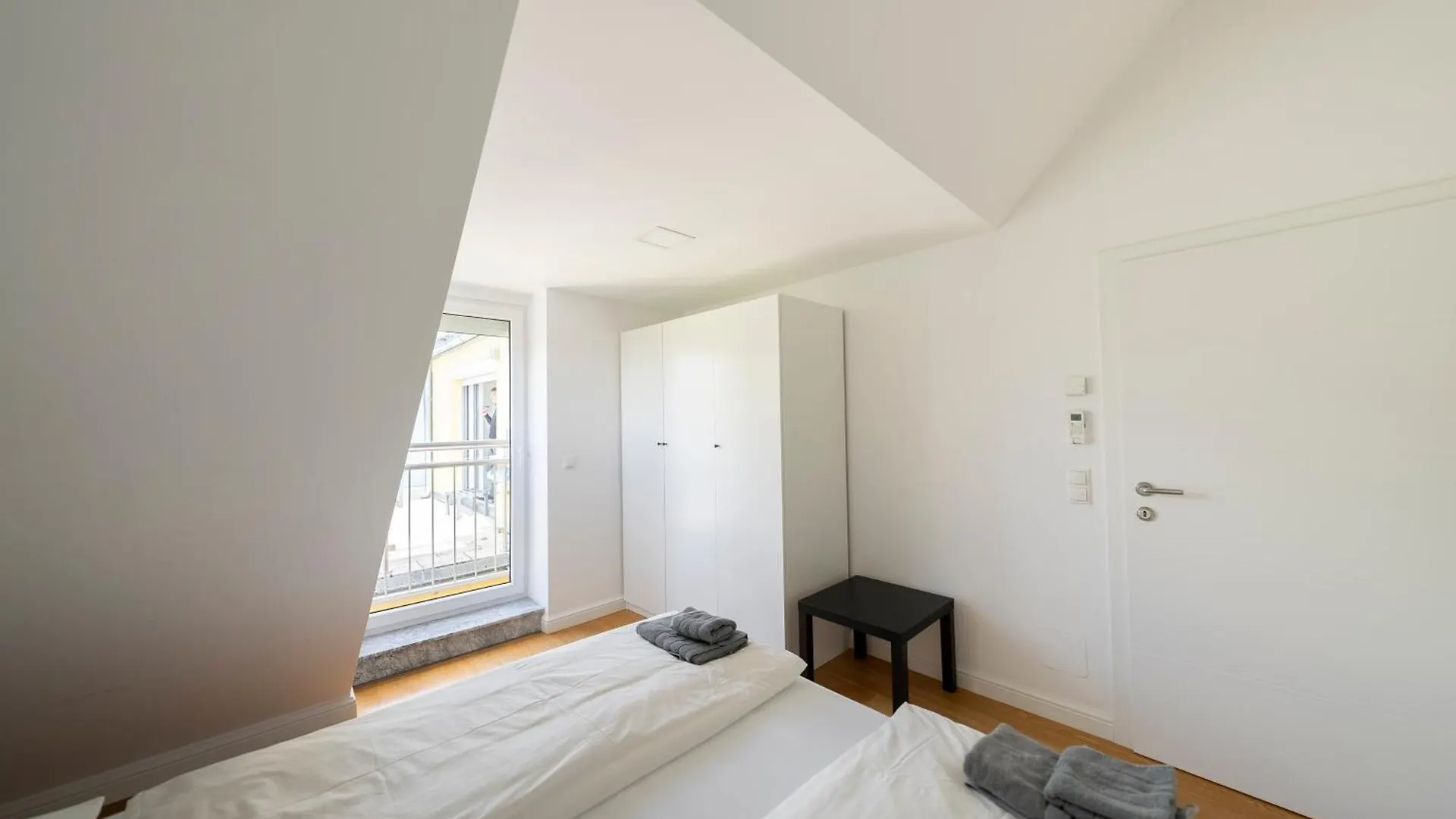 Apartament Luxury Penthouse Schonbrunn Wiedeń Austria