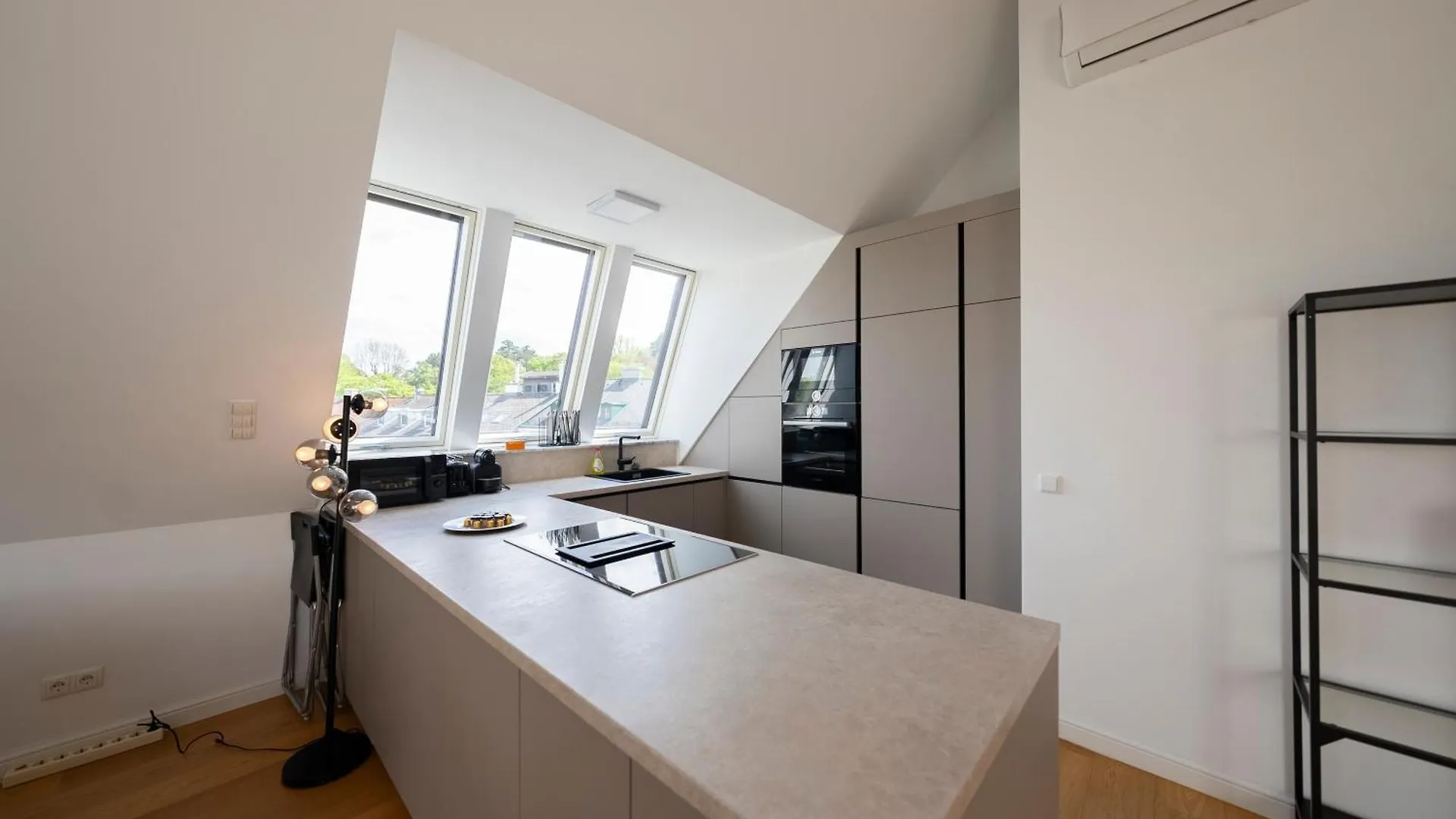 Apartament Luxury Penthouse Schonbrunn Wiedeń 0*,