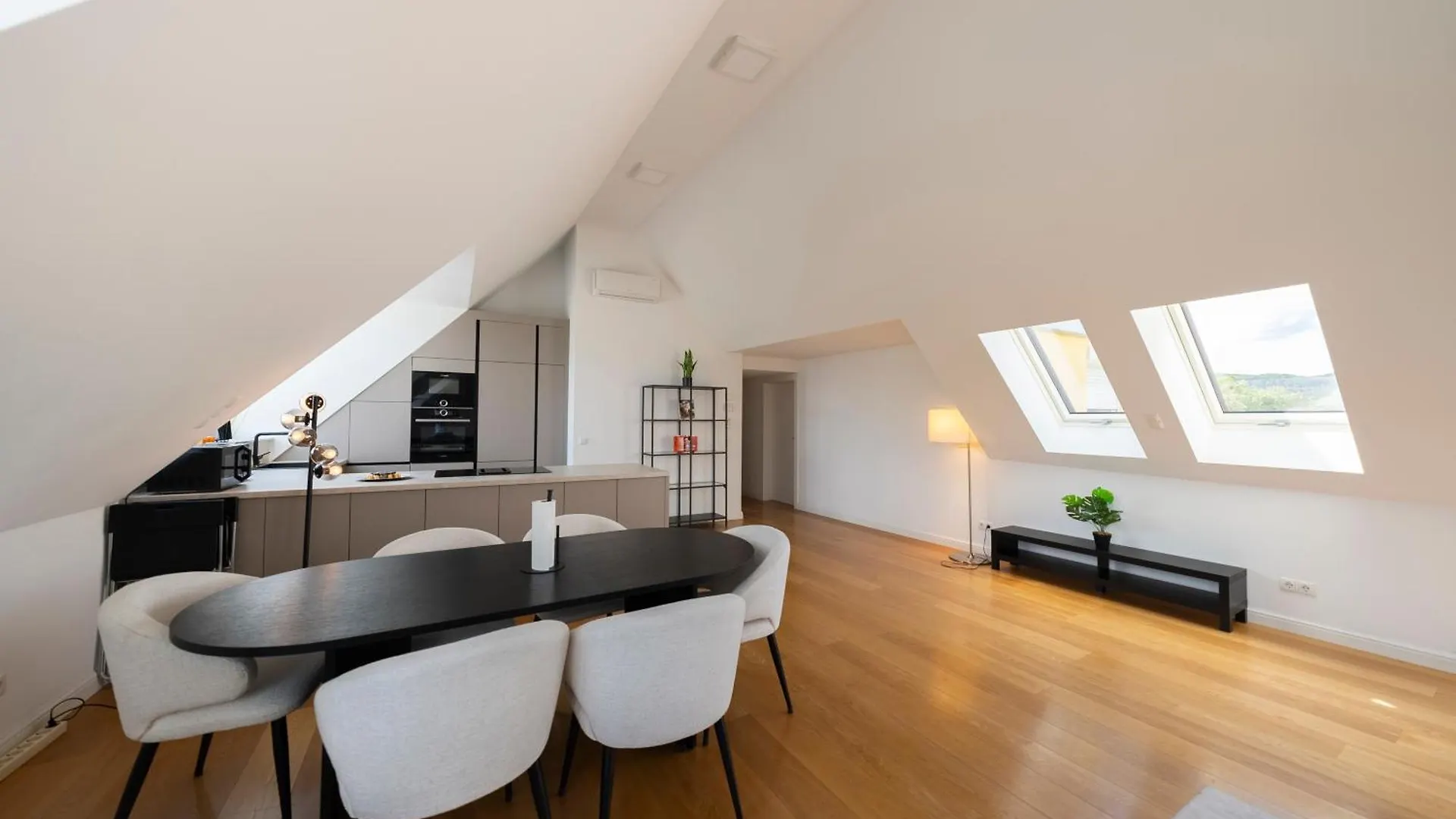 Apartament Luxury Penthouse Schonbrunn Wiedeń 0*,  Austria